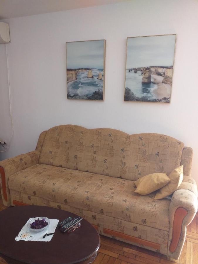 Apartmani Marijanovic Vir Eksteriør billede