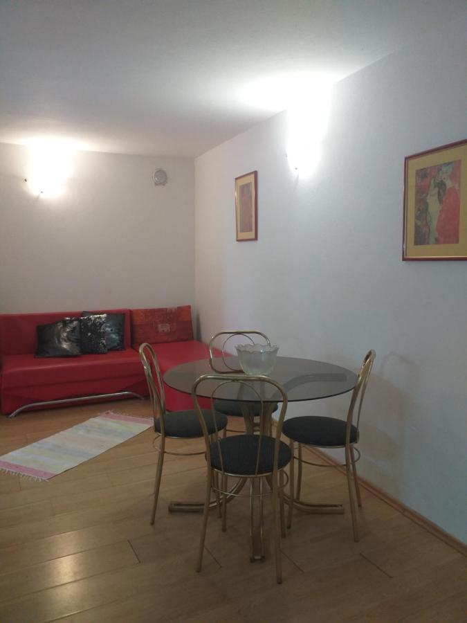 Apartmani Marijanovic Vir Eksteriør billede